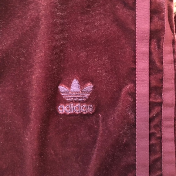 Adidas burgundy velour leggings - Picture 2 of 4
